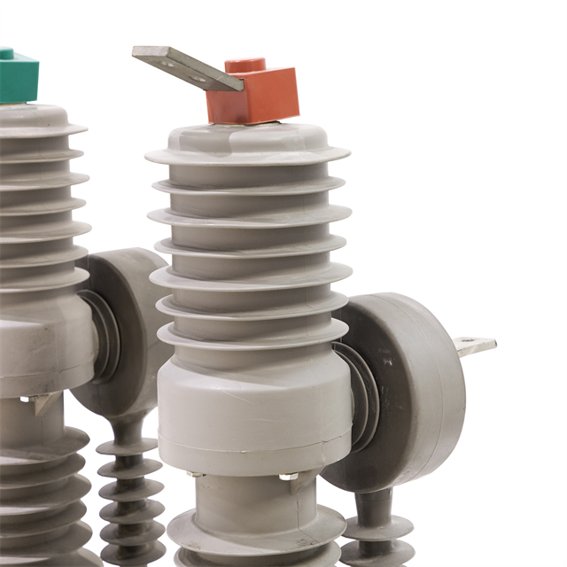 Integrated Vacuum Circuit Breaker for Substation Equipment Integration