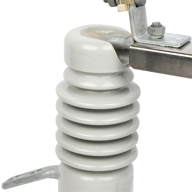 Fuse Cutout for Outdoor Power Line Weatherproof Operation